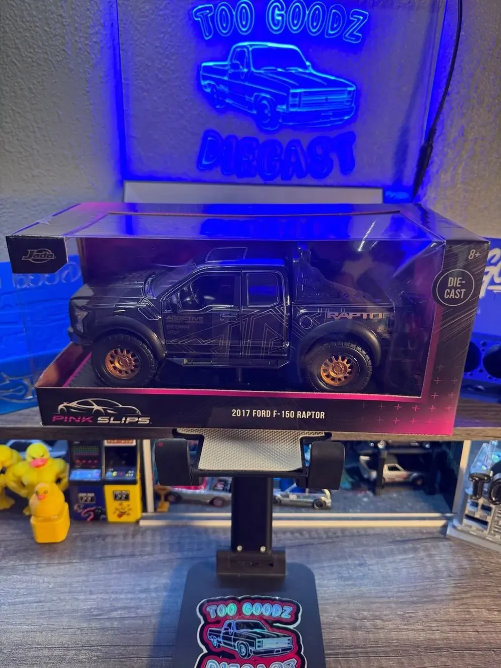 Jada Pink Slips 1/24 2017 Ford F150 Raptor